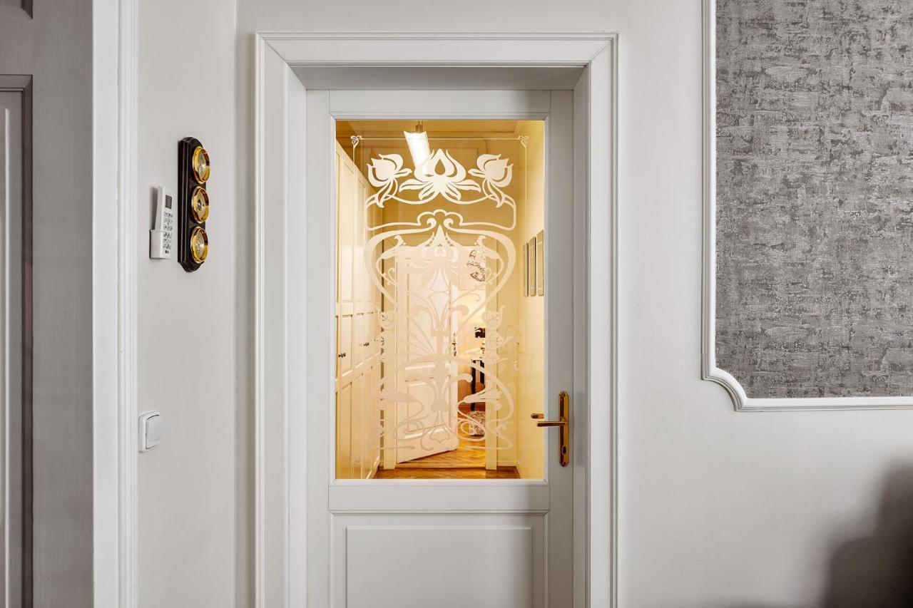 Pragueone Apartment,A/C,Terrace Экстерьер фото