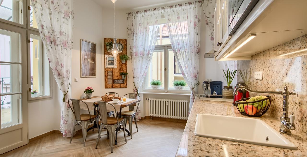 Pragueone Apartment,A/C,Terrace Экстерьер фото